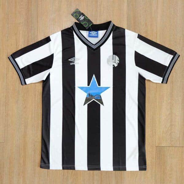 MAILLOT RETRO NEWCASTLE EXTERIEUR 1983-1986